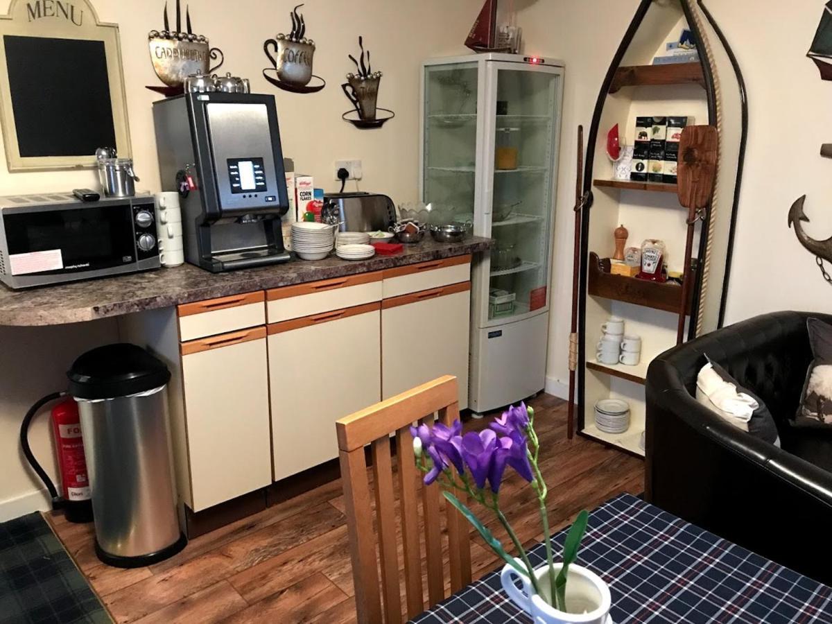 Hal O' The Wynd Guest House Stornoway  Esterno foto